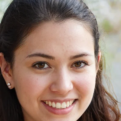 Elena V., Song Tailor customer